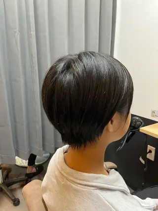 ショート TELAHAIR 副代表　石川篤史のヘアスタイル