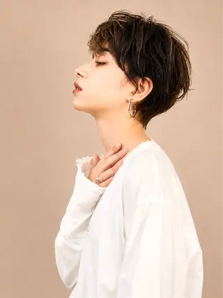 ショート 堀口 由美のヘアスタイル