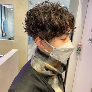 パーマ メンズ yoshi （髙橋）のヘアスタイル