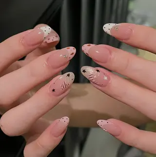 ネイル D-BEAUTY Nailsalonのネイルデザイン