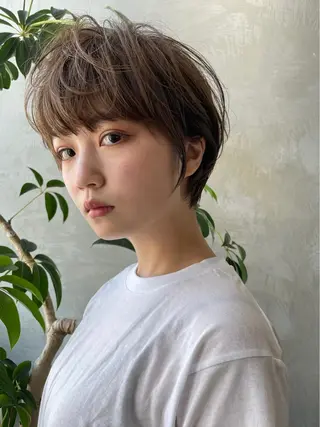 ショート カラー 🉐レイヤー/塩見 弘樹🉐渋谷のヘアスタイル