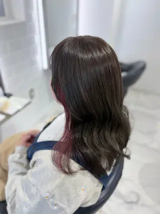 セミロング カラー 透明感艶カラー/ 岡田澪香のヘアスタイル
