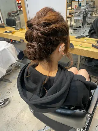 ロング ヘアアレンジ 仲井間　賢雄 fifthのヘアスタイル