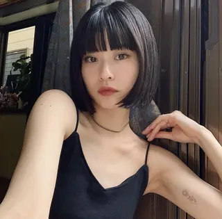 ショート カラー ヘアアレンジ 縮毛矯正🤍 ボブ/ HIKARIのヘアスタイル