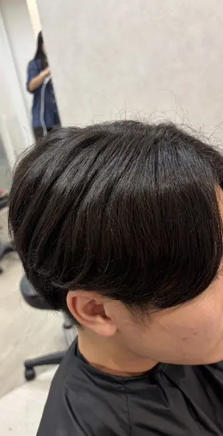 ショート 植田 俊樹のヘアスタイル