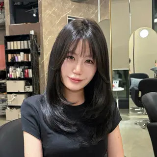 ロング 梅田/艶カラー×韓国 レイヤーcoco🩰のヘアスタイル