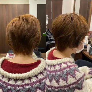ショート カラー Lien's teraのヘアスタイル