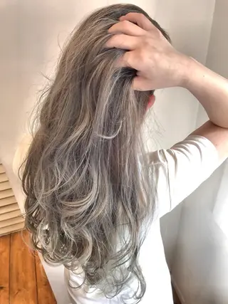 ロング カラー TAKAHASHI LEAPSのヘアスタイル