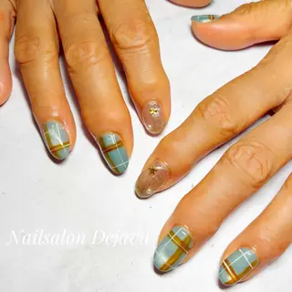ネイル Nailsalon Dejavuのネイルデザイン