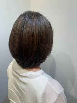 ショート カラー 草野ゆずき⌇縮毛矯正 ⌇Wカラー⌇レイヤーのヘアスタイル