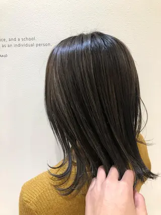 ミディアム カラー 鍵谷 公宏のヘアスタイル