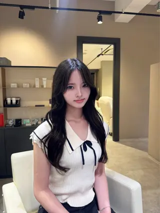 ロング ひめな 🎀ワンホンヘアのヘアスタイル