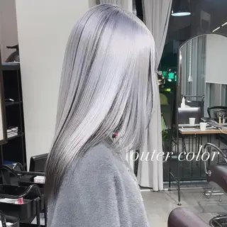 セミロング カラー 💜ハイトーン💛 マジカルかいちゃんのヘアスタイル