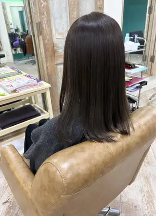 カラー 菊地 映香のヘアスタイル