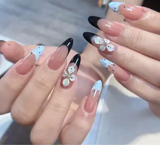 ネイル Hin Hana Nailのネイルデザイン