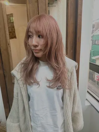 ロング カラー 小野江 祐李のヘアスタイル