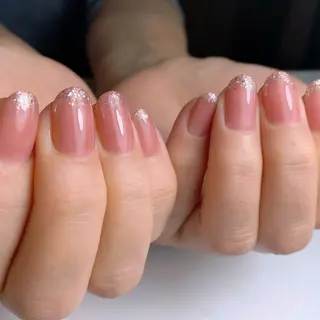 ネイル 【大人上品ネイル】 ゆい🌷のネイルデザイン