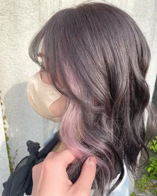 カラー 小濵 美月のヘアスタイル