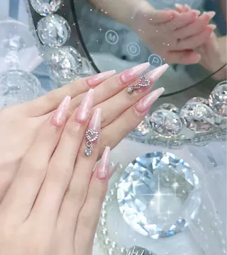 ネイル Nova Nail Nambaのネイルデザイン
