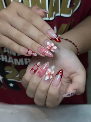 ネイル Julli NailStudioのネイルデザイン