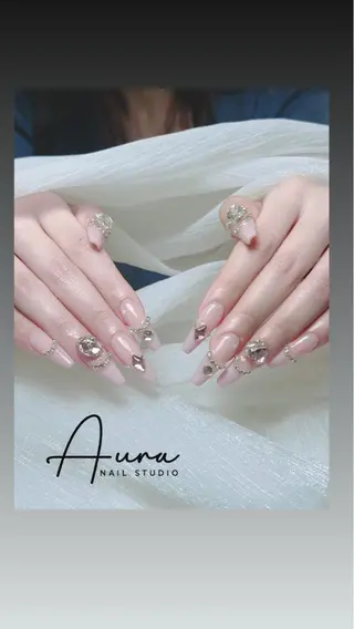 ネイル Aura Nail HanNaのネイルデザイン