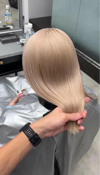 ミディアム 佐藤 弘弥のヘアスタイル