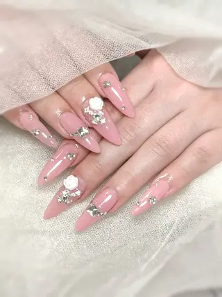 ネイル Maggie Nail Rin🍭のネイルデザイン