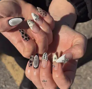 ネイル NiJi Nailsのネイルデザイン