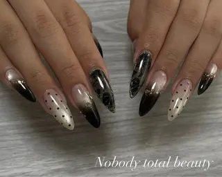 ネイル Nobody_ Linのネイルデザイン