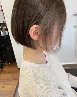 ショート カラー 須田 ゆかりのヘアスタイル