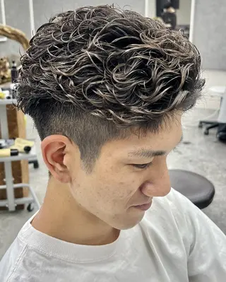 パーマ メンズ GLOP HOMME 店長 アオトのヘアスタイル