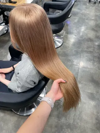 ロング カラー ハイトーン 横浜💞ミオのヘアスタイル
