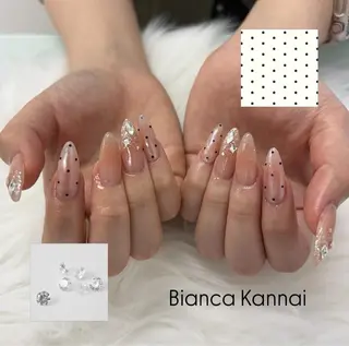 ネイル Bianca関内 USUI🐢のネイルデザイン