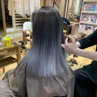 カラー 天野 利咲のヘアスタイル