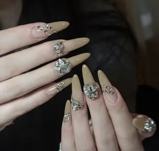 ネイル Pure&Rich Nailのネイルデザイン