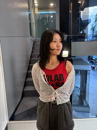 ミディアム 竹田 佳奈のヘアスタイル