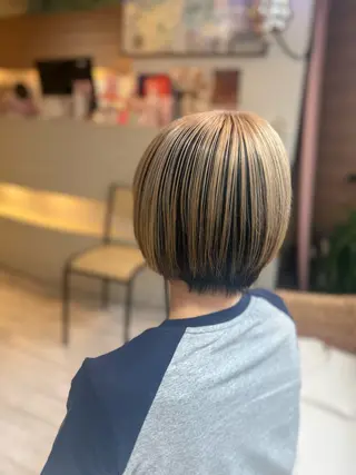 ショート KUREA /ブリーチ・艶髪モテのヘアスタイル