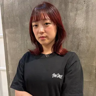 ミディアム カラー くびれレイヤー/艶 カラー　MADOKAのヘアスタイル