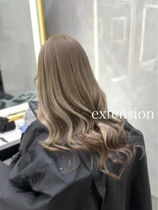 ロング カラー エクステ🩵ブリーチ 韓国ヘア🩵KAEのヘアスタイル