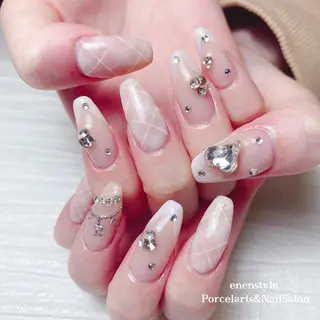 ミディアム ネイル 🐾enen style 🐾のネイルデザイン