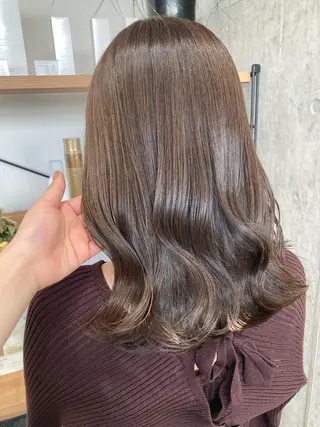 ミディアム ✨色持ちの良い艶 カラー✨蟹江真世のヘアスタイル