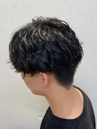 パーマ メンズ 赤嶺 毅史のヘアスタイル