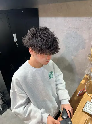 ショート パーマ特化美容師 佐藤壮流のヘアスタイル