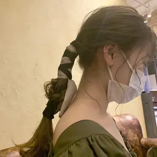 ロング カラー ヘアアレンジ 本間 結衣のヘアスタイル