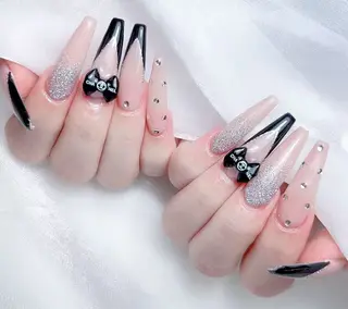 ネイル 🎀M nails✨ ビューティーのネイルデザイン