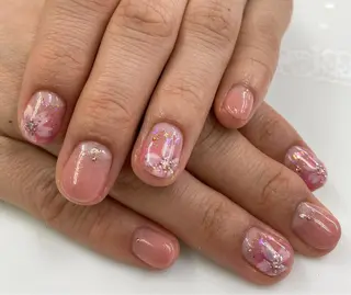 ネイル 吉田 (ネイリスト)のネイルデザイン