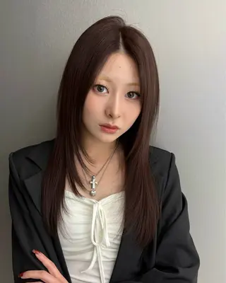 セミロング 似合わせレイヤー🌟 巻ける縮毛矯正みつきのヘアスタイル
