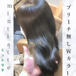 ミディアム カラー 🫧小顔顔周りカット レイヤー/縮毛/白倉のヘアスタイル