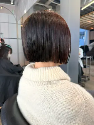 ミディアム 須藤 優真 切りっぱなしボブのヘアスタイル