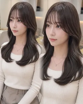 ロング Akane レイヤー/艶カラーのヘアスタイル